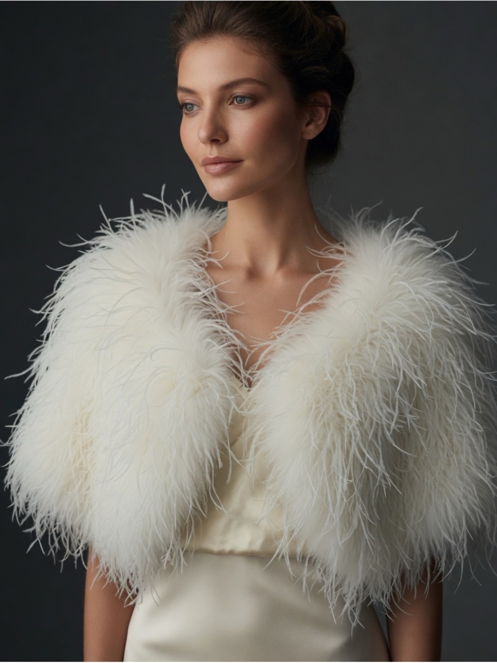 Bonwit Teller Mounthill Ivory Ostrich Feather Shrug Bolero Vintage 36 XS / S